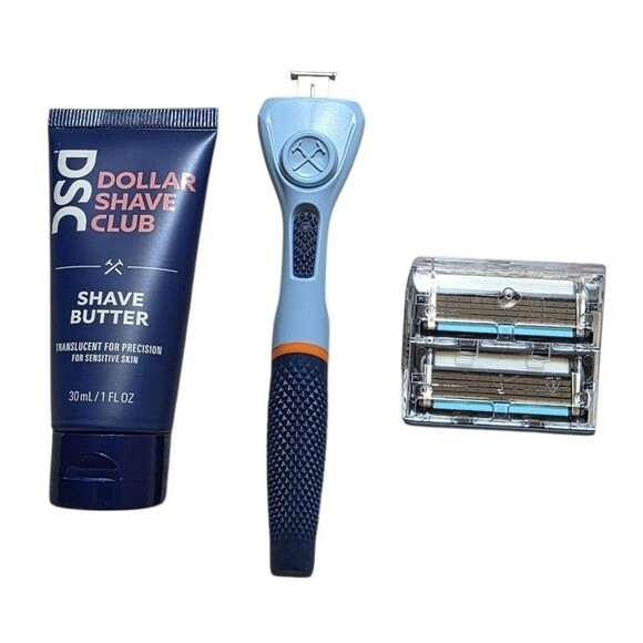 Dollar Shave Club Shaving Starter Set w Handle & Shave Cream Travel Trial NEW - Picture 2 of 4